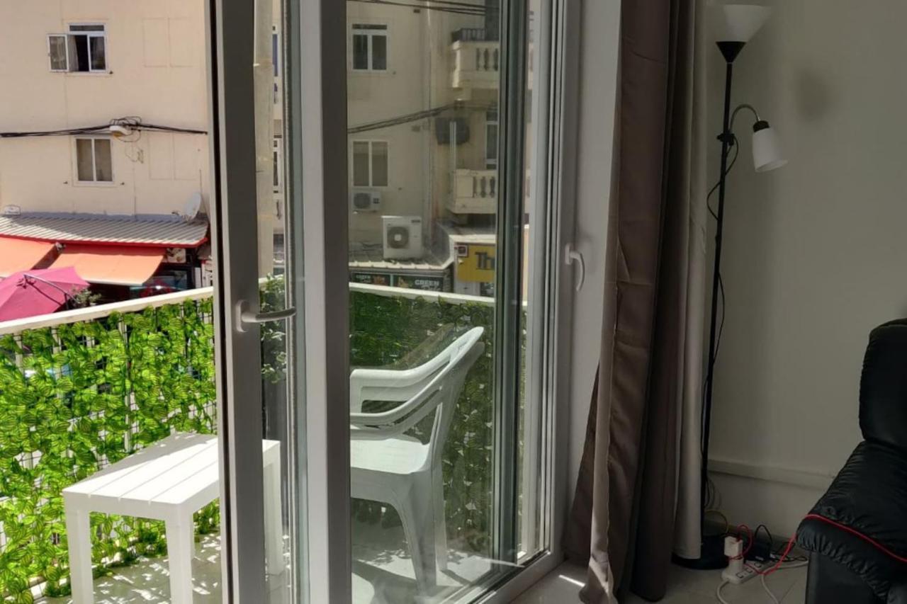 Апартаменты Sunny Day Flat Сент-Полс-Бей Экстерьер фото